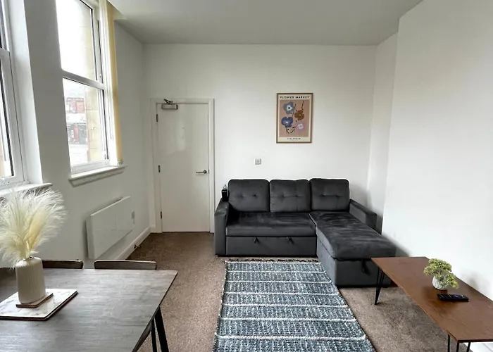 The Failsworth Collection - Stylish With Free Parking Διαμέρισμα *