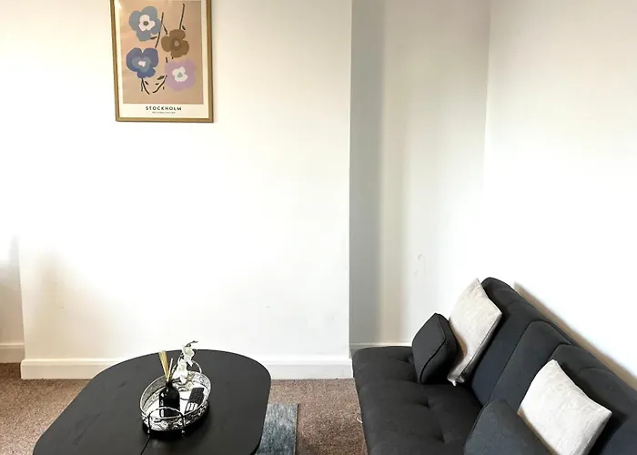 Διαμέρισμα The Failsworth Collection - Stylish With Free Parking