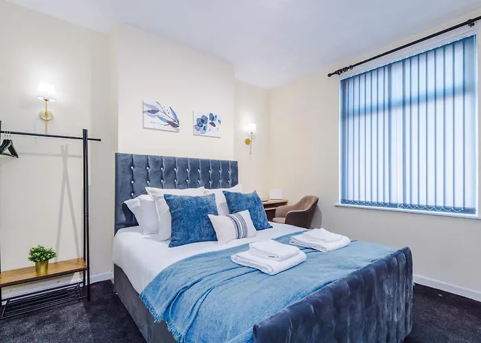 Casa vacanze Cosy 3br Family Near Etihad And Coop Live - Free Parking!