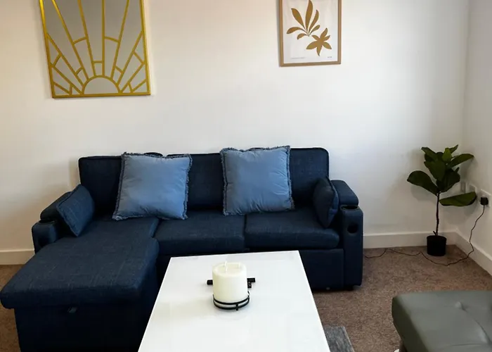 The Failsworth Collection - Stylish With Free Parking