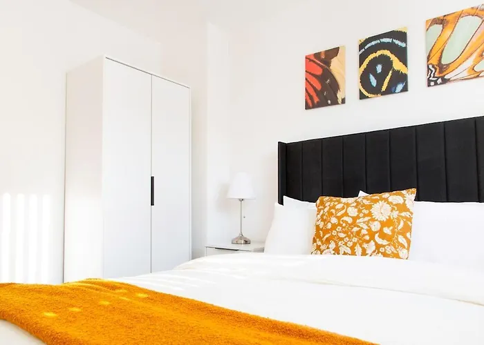 Bright & Luxurious With Garden Διαμέρισμα *