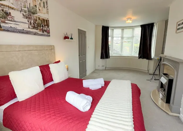 Contractor Stays, Fast Wifi, Free Parking, Work Lägenhet Manchester