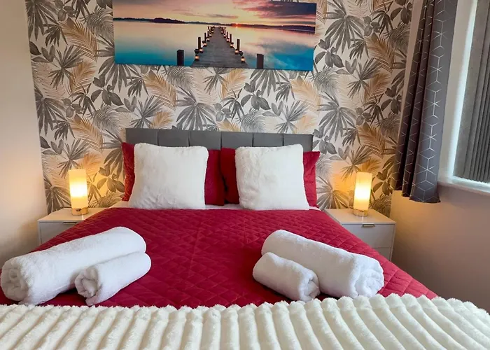 Contractor Stays, Fast Wifi, Free Parking, Work Lägenhet *