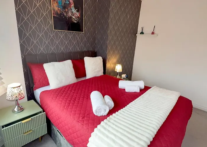 Contractor Stays, Fast Wifi, Free Parking, Work