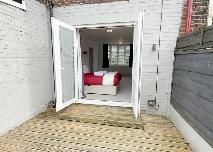 Contractor Stays, Fast Wifi, Free Parking, Work Lejlighed *