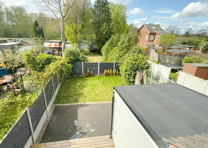 Contractor Stays, Fast Wifi, Free Parking, Work * Manchester