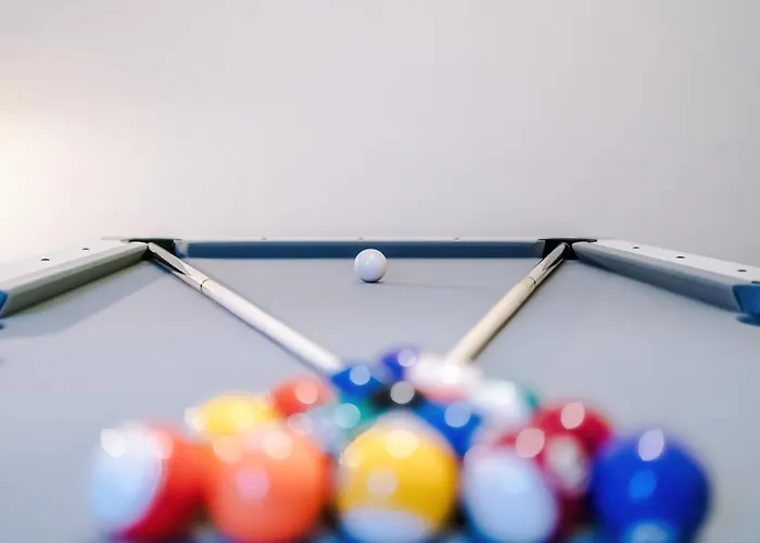 Daire Stunning 3bedroom Home, Game Room, Free Parking, Fully Stocked, Sleeps 8