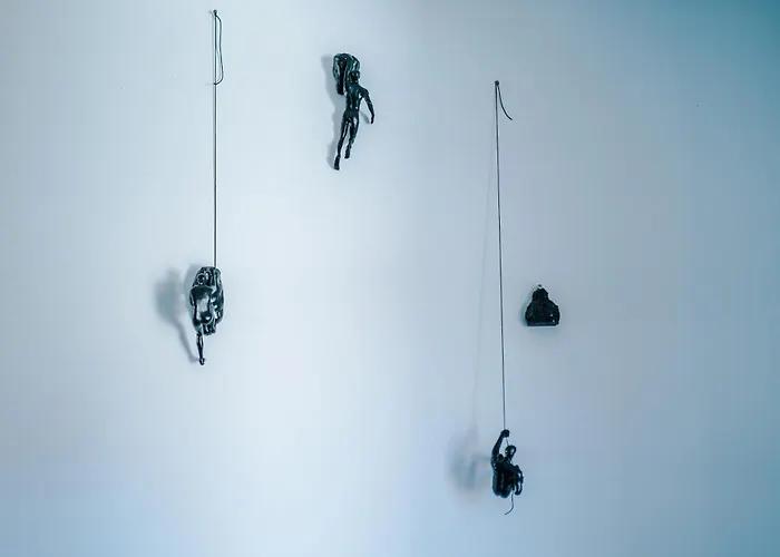 Huge 5 Bedroom Townhouse In Salford, Free Parking, Sleeps Up To 11 Guests Μάντσεστερ