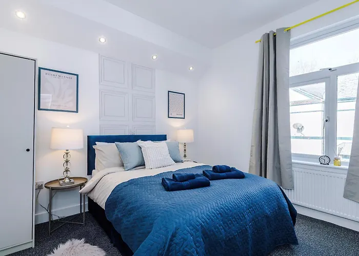 Incredible 4bedroom In Salford, Game Room, Free Parking, Smart Tv Lejlighed Manchester