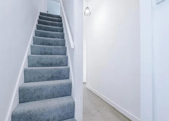 Lejlighed Incredible 4bedroom In Salford, Game Room, Free Parking, Smart Tv *