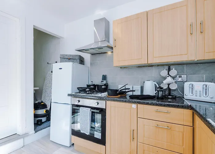 Lejlighed Incredible 4bedroom In Salford, Game Room, Free Parking, Smart Tv Manchester