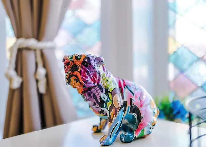 Incredible 4bedroom In Salford, Game Room, Free Parking, Smart Tv *