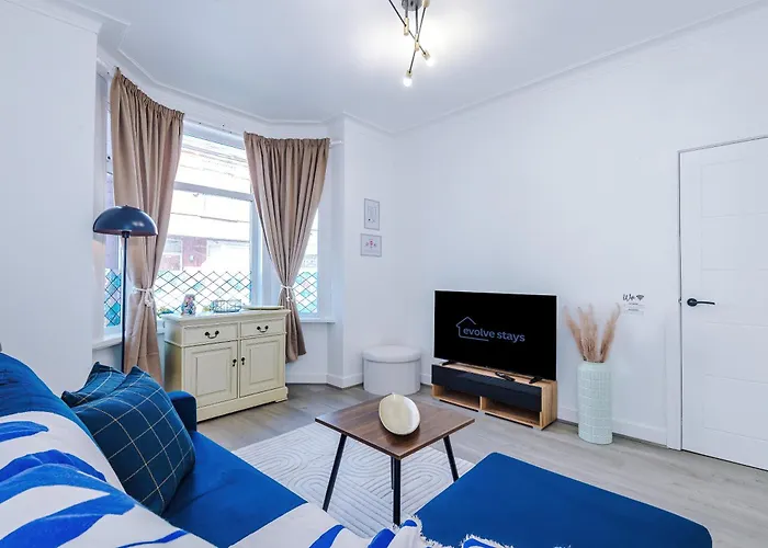 Incredible 4bedroom In Salford, Game Room, Free Parking, Smart Tv Lejlighed Manchester