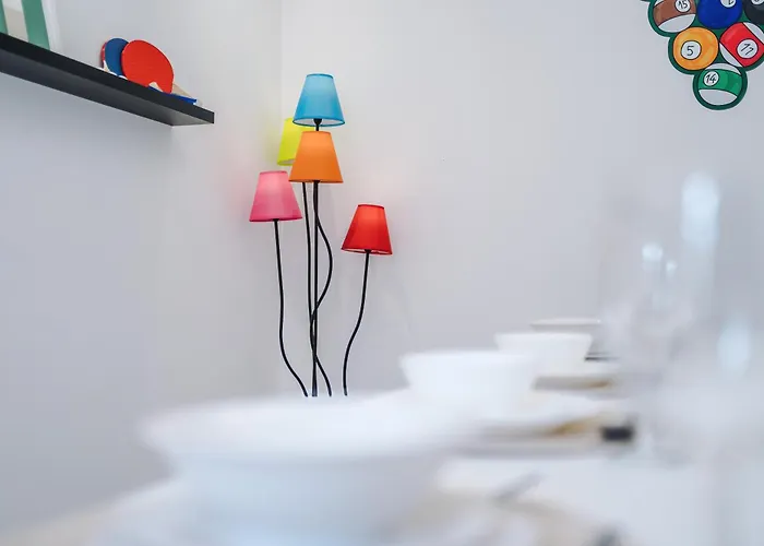 Incredible 4bedroom In Salford, Game Room, Free Parking, Smart Tv *