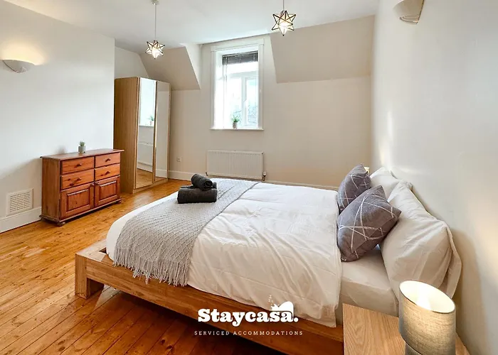 Whalley Range Hideaway 7mins To With Parking Apartamento *