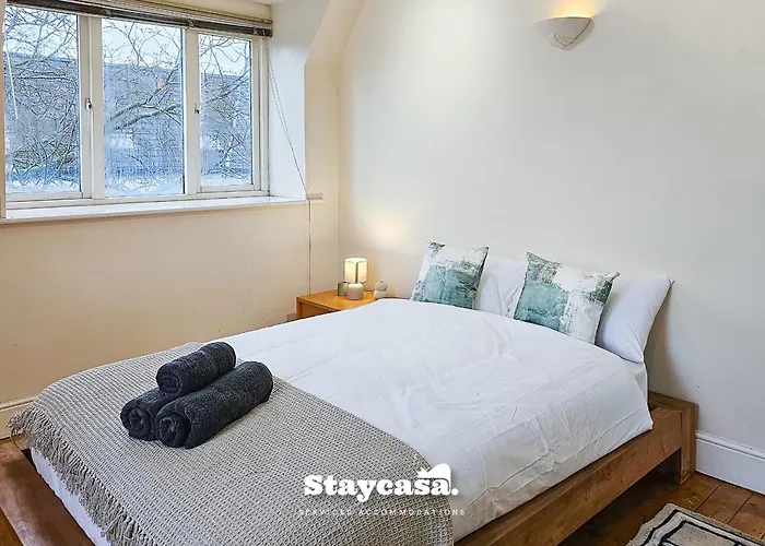 Whalley Range Hideaway 7mins To With Parking Apartamento Manchester