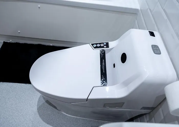 Hive Near Etihad Coop Live 아파트 *