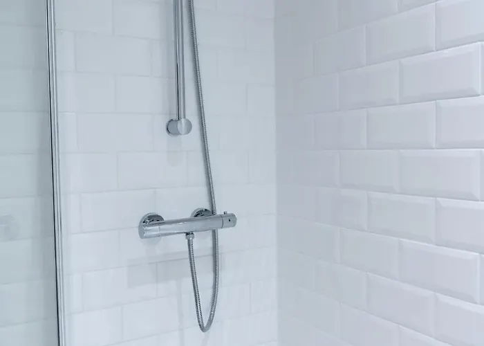 Hive Near Etihad Coop Live Appartement *