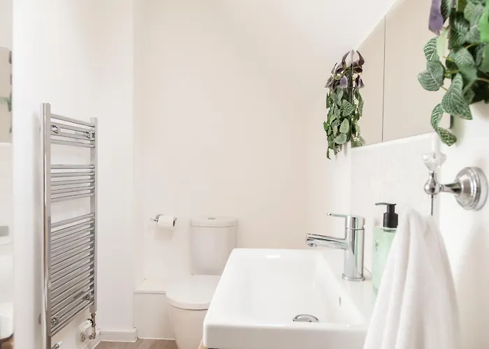 Apartamento Luxury Sleeps 9 With Hot Tub & Pool *