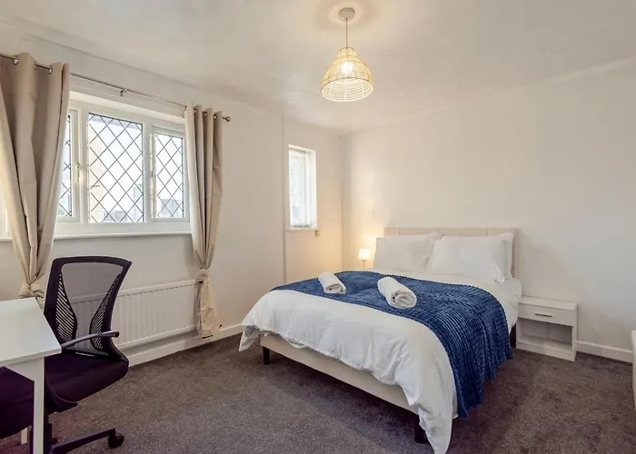 Entire With Free Parking Near Old Trafford, Media & Centre Hébergement de vacances Manchester