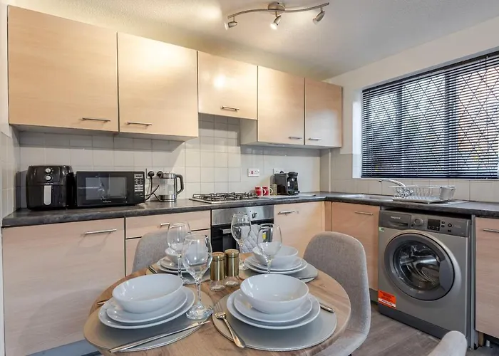 Entire With Free Parking Near Old Trafford, Media & Centre Hébergement de vacances Manchester