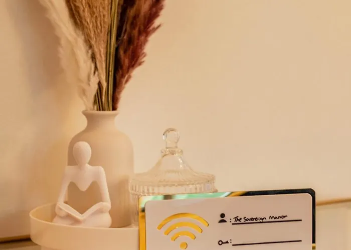 Entire With Free Parking Near Old Trafford, Media & Centre 펜션