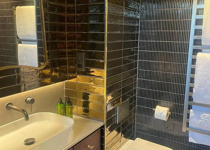 Forty Seven Manchester, Worldhotels Crafted 4*