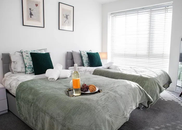 Σπίτι διακοπών 3br-sleeps 6 -walk To Etihad & Ao Arena