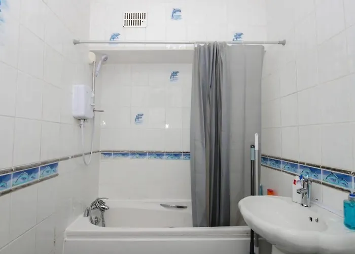 Apartament 2 Min Walk Etihad Stadium & Coop Arena - 3br, Free Parking *