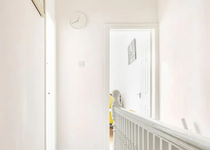 Apartmán 2 Min Walk Etihad Stadium & Coop Arena - 3br, Free Parking *