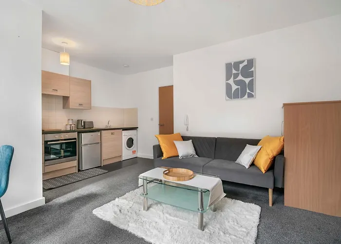 Old Trafford With Free Parking