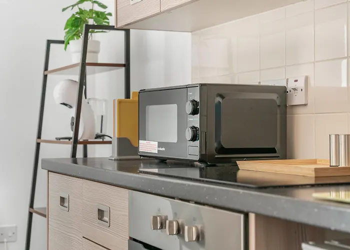 Old Trafford With Free Parking