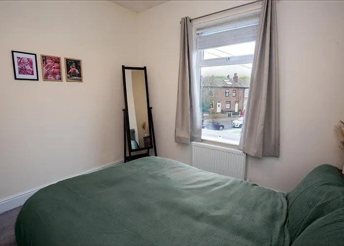 Apartamento Newly Furnished Cosy 3 Bed 20mins From Center