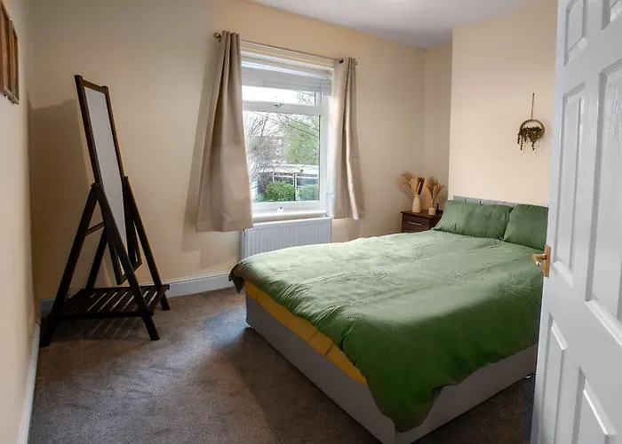 公寓 Newly Furnished Cosy 3 Bed 20mins From Center 曼彻斯特