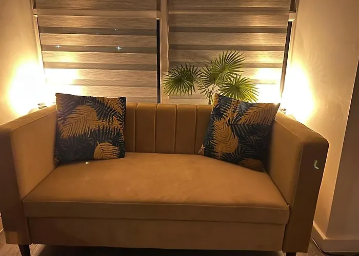 Chic Mill With Canal Views Apartament Manchester