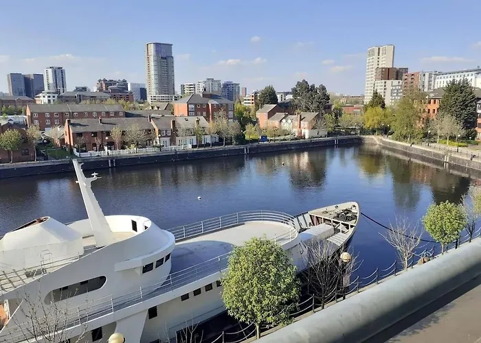 Quays Icon By The Water Apartamento *