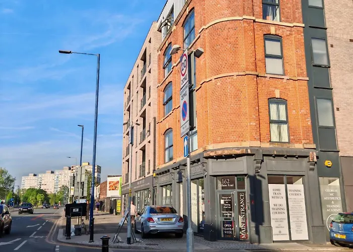 The Cosy Quarters - Popworks Mánchester