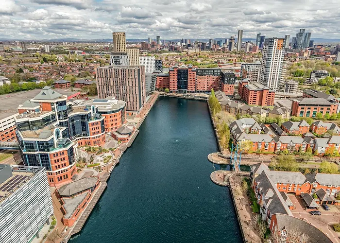 The Haus - A Serene *