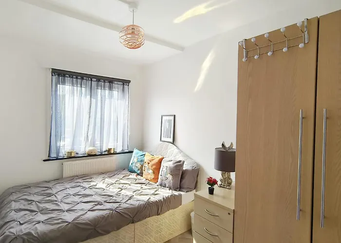 Lockton House Pansiyon