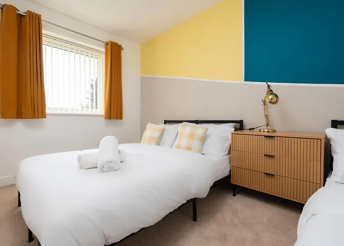 Spacious 4bd 3bt - Etihad - Coop - Pool Table - Free Parking * 맨체스터