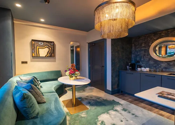 Отель Forty Seven Manchester, Worldhotels Crafted