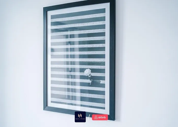 Salford With Free Wifi, Parking & Ideal For Contractors Apartamento Mánchester