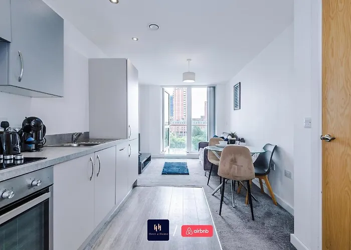 아파트 Salford With Free Wifi, Parking & Ideal For Contractors 맨체스터