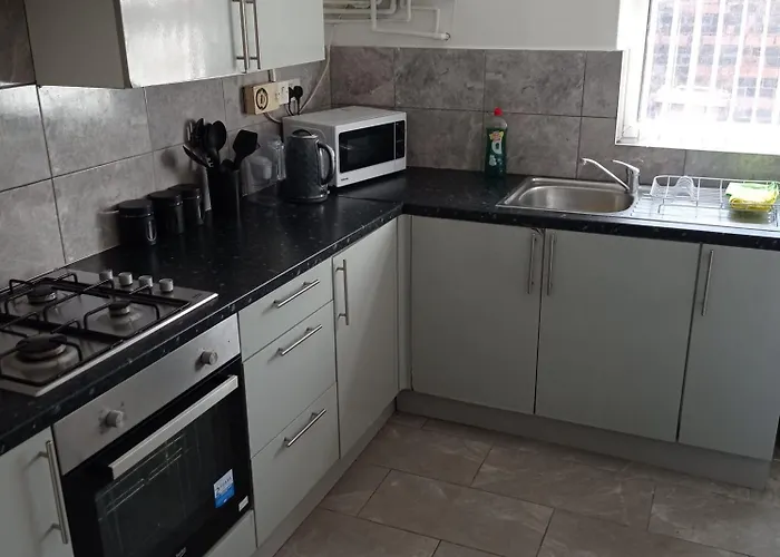 Double-bedroom In The Heart Of Salford Perfect For Short Lt1 게스트하우스 *