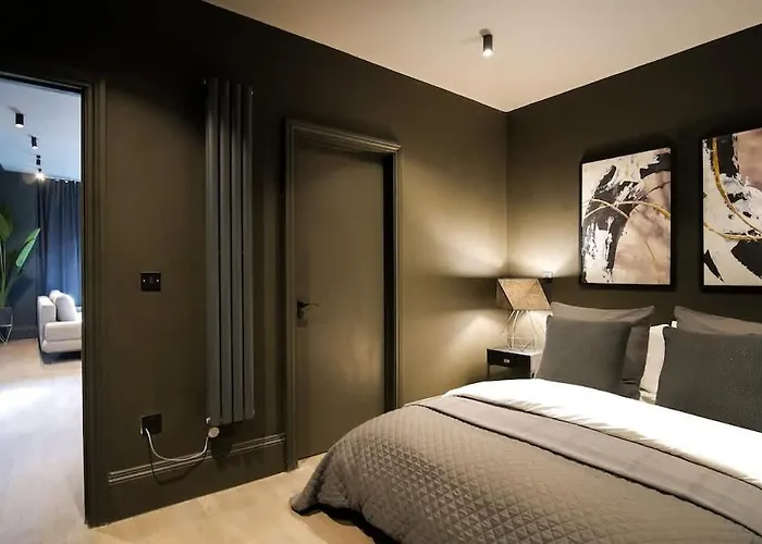 Midnight At The Heim * Manchester