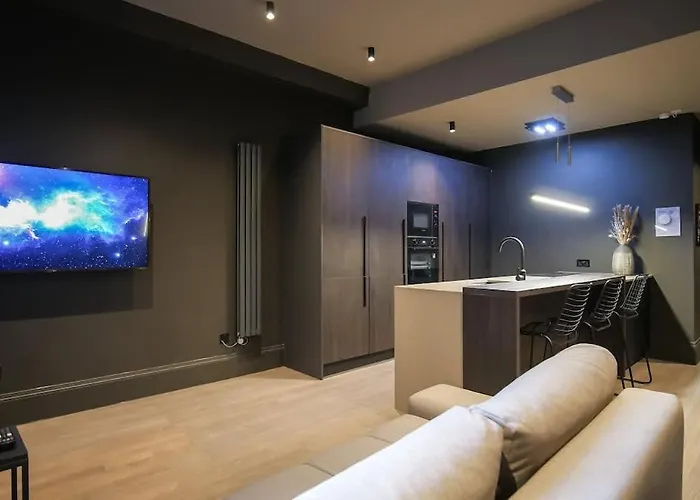 Апартаменты Midnight At The Heim *