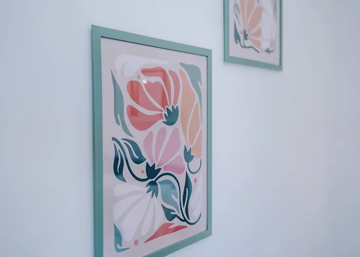 펜션 Stunning In Salford With Free Parking, Office, Pool & Ping Pong Table