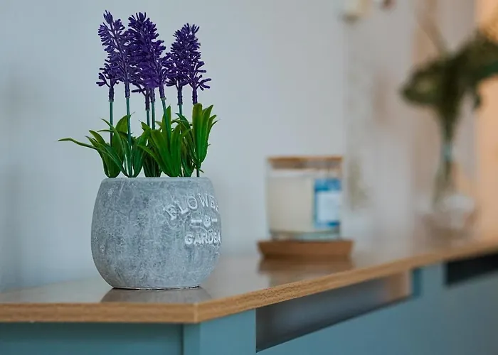 Lejlighed Chic 2br Centre Balcony Near Victoria St *