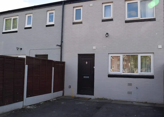 Дом отдыха Amazonian Luxury Family Mcr Centre Etihad Free Parking Манчестер