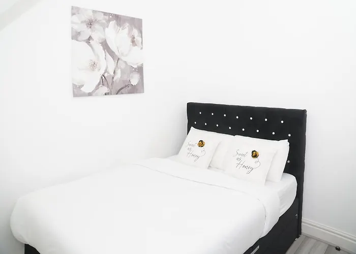 Apartamento Affordably Elegant Close To Coop Live, Etihad Stadium And Centre